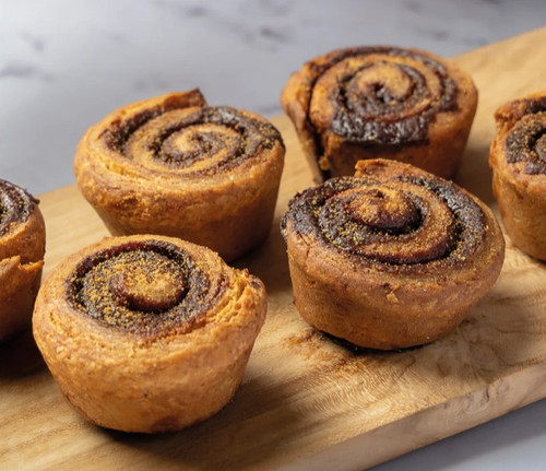 vegan cinnamon rolls.jpg