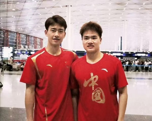 img 1728386676980c89588759d6815abb40e919c384b1129284f4eea83a7038a9759faae164b6a21.jpg