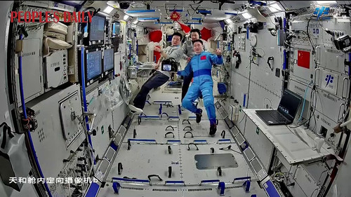 GsN3gyk4 bkMFcgf.jpg