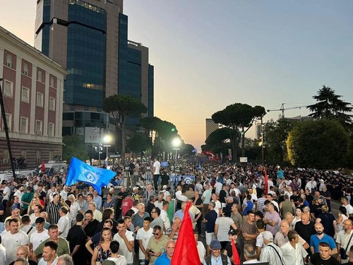 450640094 465691549532018 6284830206505165888 n.jpg?stp=dst jpg s600x600& nc cat=105&ccb=1 7& nc sid.jpg