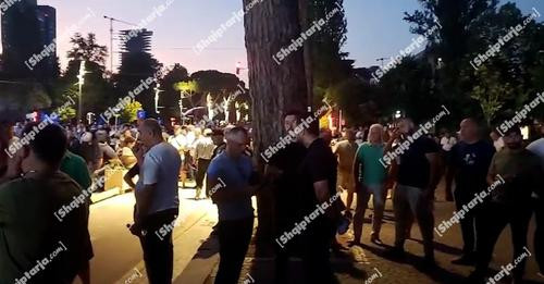 12513096292998068131?url=https%3A%2F%2Fshqiptarja.com%2Fuploads%2F780x440%2F1720726877 shkelzenberis.jpg
