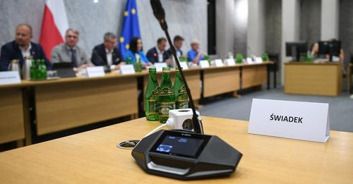 15484992402125339339?url=https%3A%2F%2Ftvn24.pl%2Fpolska%2Fcdn zdjecie 5680287 ziobro nie stawil sie.jpg
