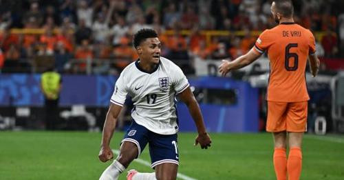 13773857306184998191?url=https%3A%2F%2Ftelesport.al%2Fwp content%2Fuploads%2F2024%2F07%2FDe Vrij 1.j.jpg