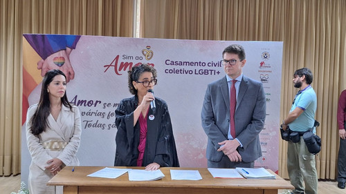 Ministério Público da Bahia realiza casamento civil coletivo LGBTQIAPN+ em Salvador 6