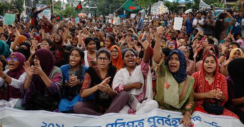 12692412530736600913?url=https%3A%2F%2Fwww.liberation.fr%2Fresizer%2F56V0 q25IRmsUavA4DxSsIvxl7E%3D%.jpg