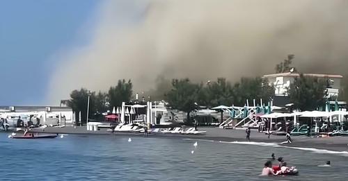 2963478447069715779?url=https%3A%2F%2Fstatics.cedscdn.it%2Fphotos%2FMED HIGH%2F50%2F66%2F8235066 111.jpg