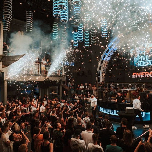 450997849 1041944980621033 5195135353360340942 n.jpg?stp=dst jpg p600x600& nc cat=100&ccb=1 7& nc si.jpg