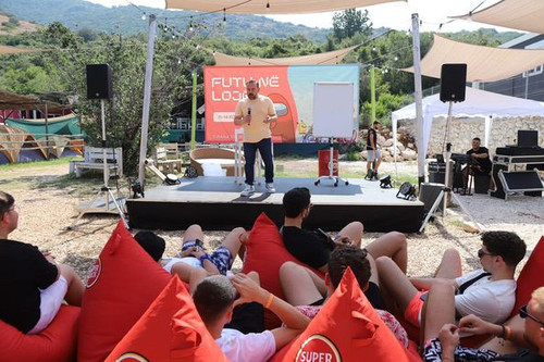 450848781 928358015970975 6815013822628841221 n.jpg?stp=dst jpg p526x395& nc cat=110&ccb=1 7& nc sid.jpg