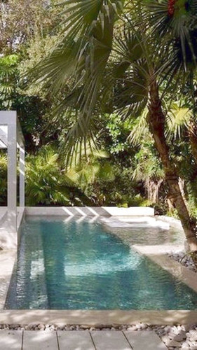 33 Lovely Swimming Pool Garden Ideas To Get Natural Accent PIMPHOMEE ergebnis.jpg