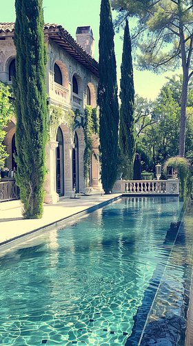 louispietsch 36677 french pool design ar 916 44f545af a6de 4a8f b0c3 8c992ef76673 1 ergebnis.png