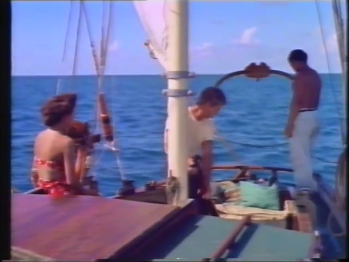 cap Naked Paradise 00 02 32 02.png