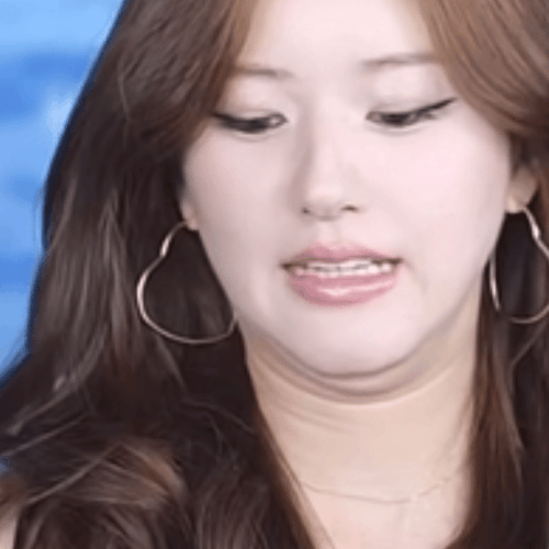 90187a8e5957833a3ffeb8d8c2973bf3.gif