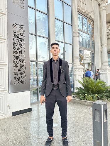 38137320 769A 420E 8C38 80269A566940.jpg