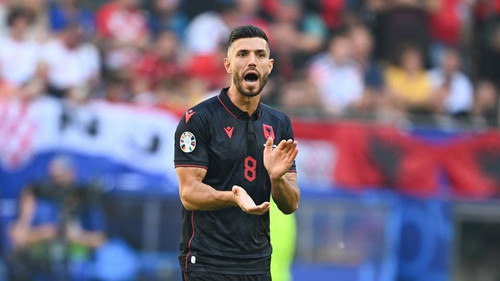 450502641 1009899683827405 6848824758520740713 n.jpg? nc cat=110&ccb=1 7& nc sid=833d8c& nc ohc=Q 3K.jpg