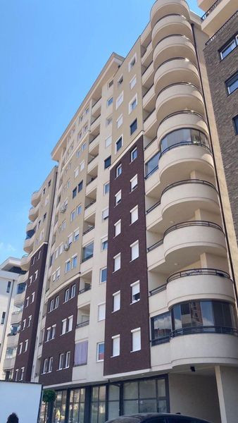 449760884 785716227081531 2358934829504135598 n.jpg?stp=dst jpg s600x600& nc cat=106&ccb=1 7& nc sid.jpg