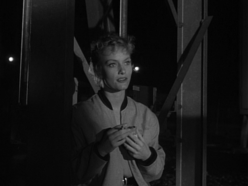 cap Teenage Doll (1957) 00 04 51 02.png
