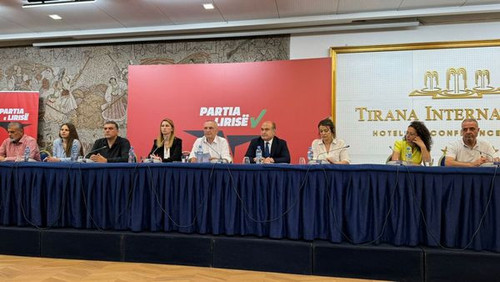 450658446 1032946958189561 8404905517864718476 n.jpg?stp=dst jpg s600x600& nc cat=104&ccb=1 7& nc si.jpg