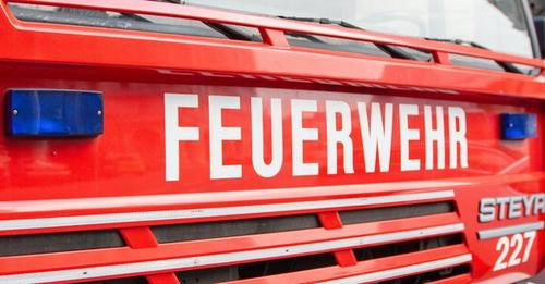 14773497634491289523?url=https%3A%2F%2Fimgcdn.oe24.at%2FAPA THEMENBILD FEUERWEHR NOTRUF 122 EINSATZK.jpg