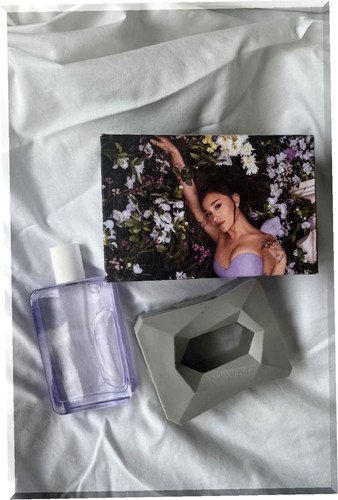 God is a woman, by Ariana grande ergebnis.jpg