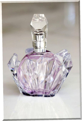 Ariana Grande Perfume Purple ergebnis.jpg