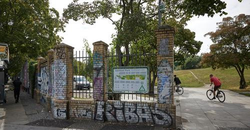 6178309687999935536?url=https%3A%2F%2Fberliner zeitung.imgix.net%2F2024%2F07%2F11%2Fa6dc5805 af5f 46.jpg