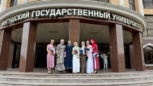 AM3 ZAxO7 R1I Wthsyq7xWvns9XNw3riUMpF25E29VTw D0JJmFul5MdOoz0RTmLc5dVbLNgaOfyEGeB9hS 67MUWLFc1s6Wc M.jpg