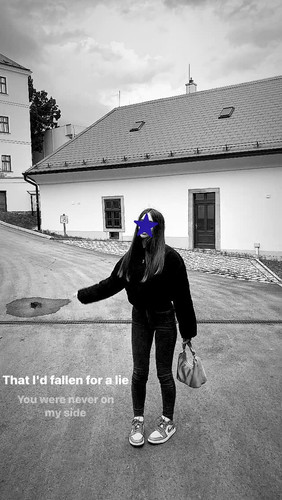 453.jpg