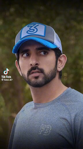 J7Kx CLvs0zgb3eg.jpg