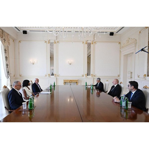 459435625 18337914451132716 1934660475532722555 n.jpg?stp=dst jpg s600x600& nc cat=110&ccb=1 7& nc s.jpg