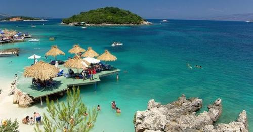 467723790893425644?url=https%3A%2F%2Fshqiptarja.com%2Fuploads%2F539x308%2F1725977764 turizmi.jpg%3Fv.jpg