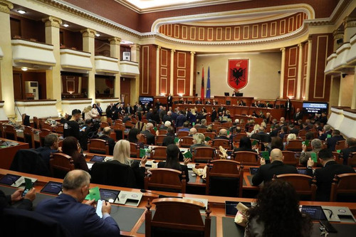 459725928 915554003925014 7073531852137329184 n.jpg?stp=dst jpg p180x540& nc cat=100&ccb=1 7& nc sid.jpg