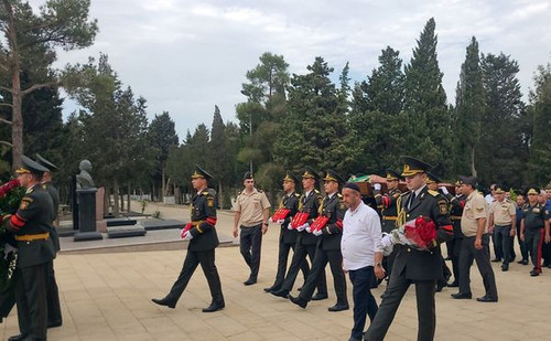 459269347 946408430848438 5083798420592783489 n.jpg?stp=dst jpg s600x600& nc cat=110&ccb=1 7& nc sid.jpg