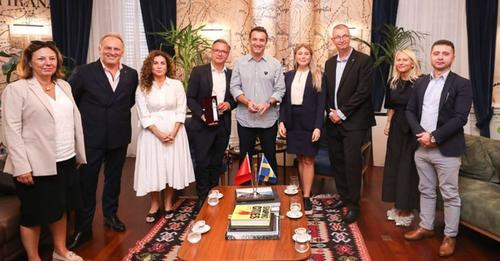 8914634706460566753?url=https%3A%2F%2Fshqiptarja.com%2Fuploads%2F780x440%2F1726319727 erionveliaj.JP.jpg