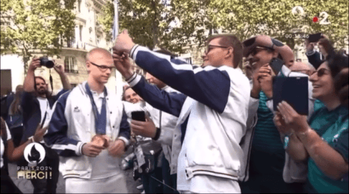 GIF 20240914214934727.gif