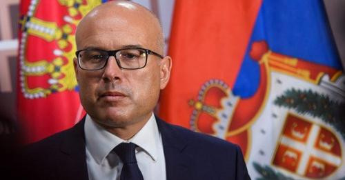7990340583918644282?url=https%3A%2F%2Fnacionale.com%2Fuploads%2F large%2FNovi Sad Milos Vucevic grad.jpg