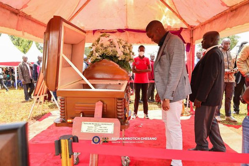 459570301 1063896882408384 1475212323751084033 n.jpg?stp=dst jpg p526x395& nc cat=107&ccb=1 7& nc si.jpg