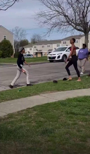 EEOlK yZihQP8 A6.jpg