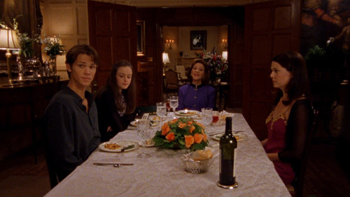 Gilmore Girls S02E01 1080p WEB DL DD+ 2.0 x264 TrollHD.mkv 20240915 061420.839.jpg