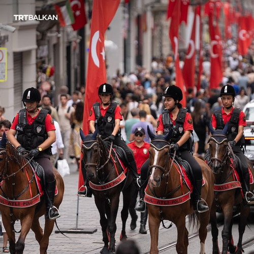 459668817 921123050052710 7763862112108420826 n.jpg?stp=dst jpg s600x600& nc cat=105&ccb=1 7& nc sid.jpg