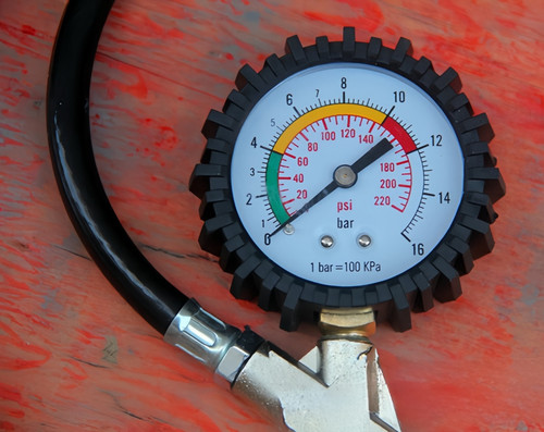 Tire pressure gun YH01 3.jpg