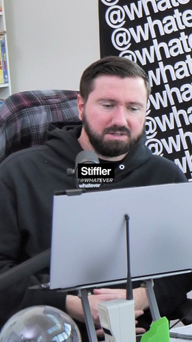 FvFNh6Bkgd43Oa6j.jpg