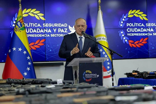 GXe2 sIW4AAb4BV?format=jpg.jpg