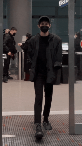 mmexport1699246896802.gif