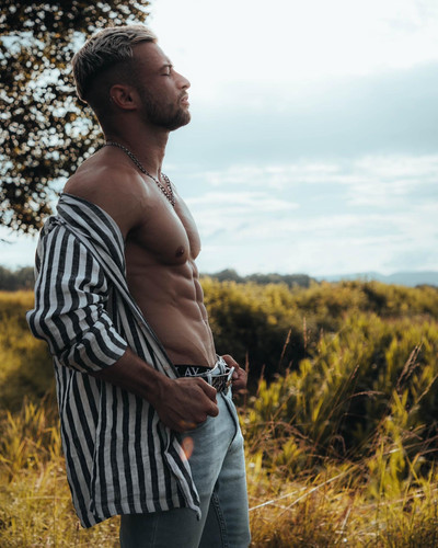 Photo shared by 𝐌𝐀𝐑𝐂 𝐁𝐋𝐀𝐃𝐓 on July 28, 2021 tagging @crk creative..jpg