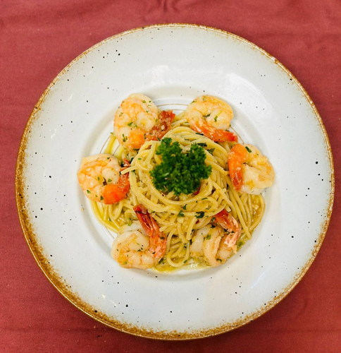 Aglio Olio w Tiger Prawns.jpg