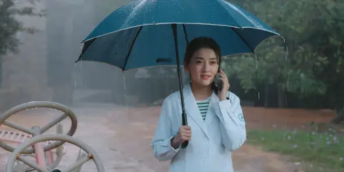 [我可能遇到了救星].Hi.Venus.2022.S01E01.2160p.WEB DL.HEVC.10bit.AAC QHstudIo.0006 (2).webp