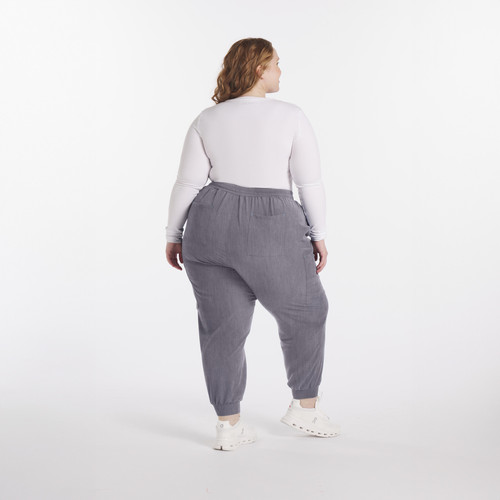 Curve Hope Jogger Graphite Full Body Plus Size Back 2 DOLAN 2500x2500.jpg