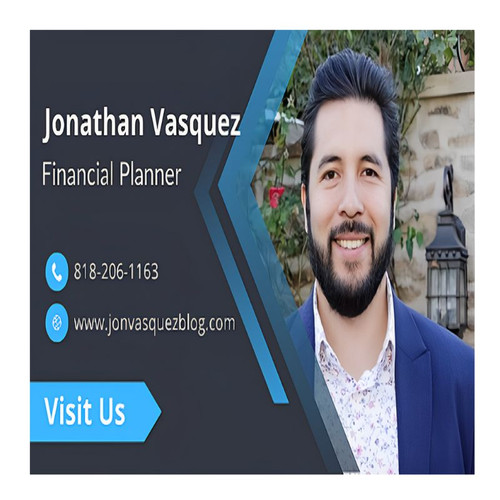 Jonathan Vasquez -  Financial Planner.jpg