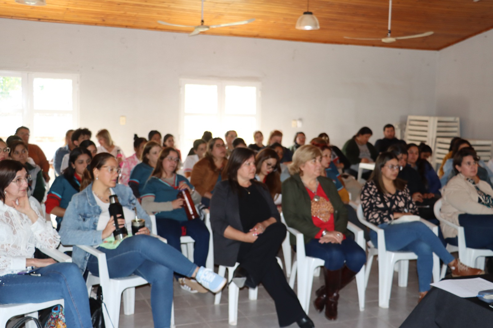 Charla Informativa sobre ¿Cómo ayudar a una persona Autista?.