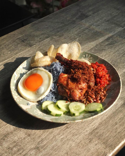 Nasi Lemak Ayam Brempah.jpg